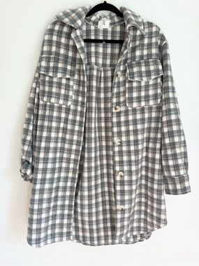 Altar’d state flannel fleece long button down with collars size XS